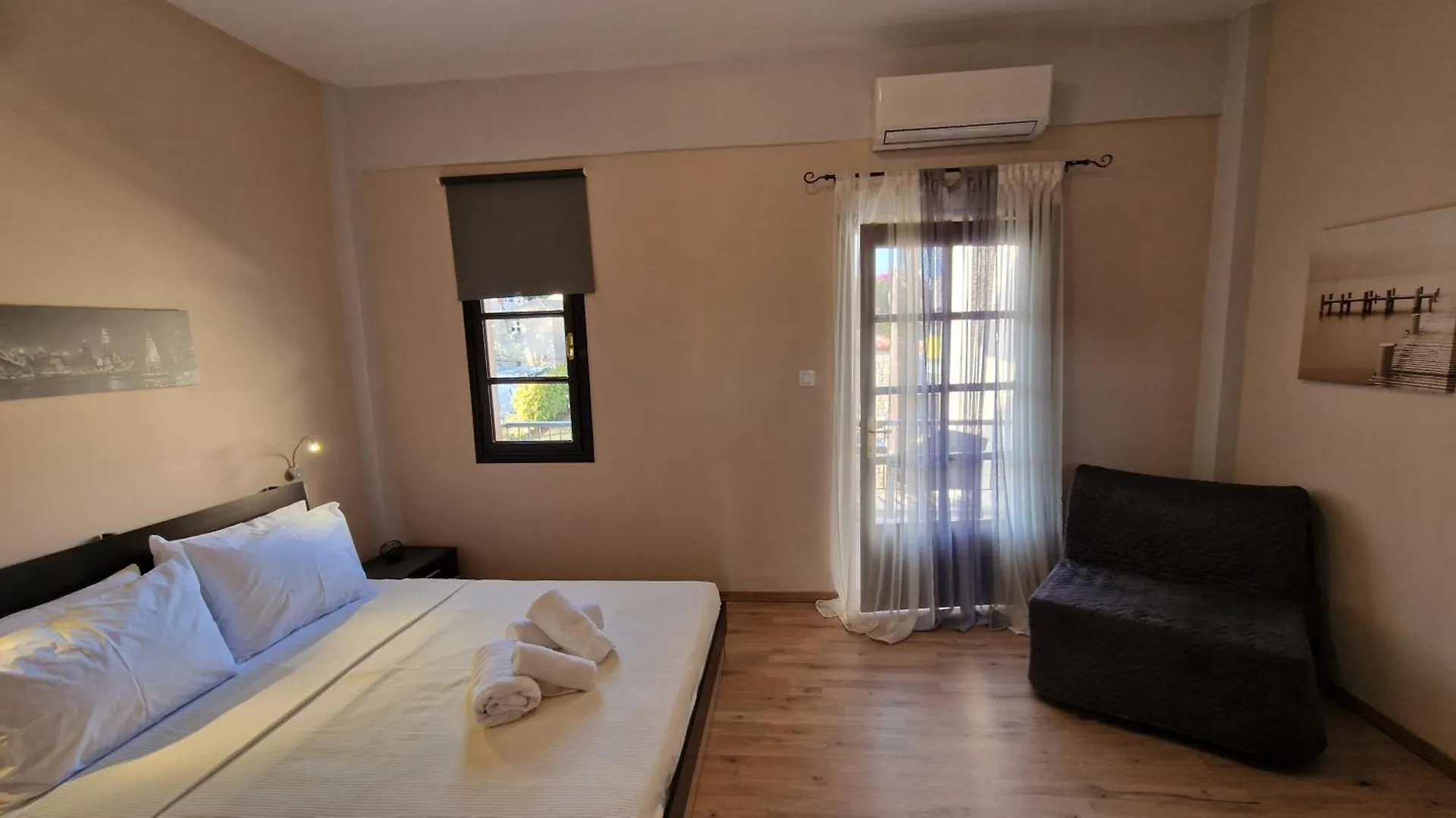 My Afytos Balcony Apartamento